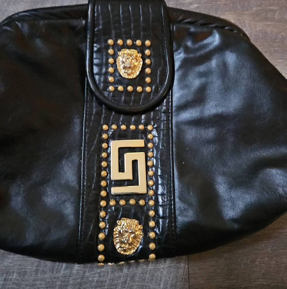 Park Avenue Int. Black Shoulder Bag/Clutch